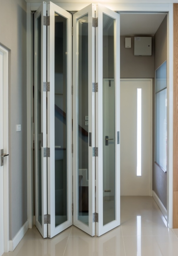 bifold door Chertsey, Ottershaw, Longcross, KT16